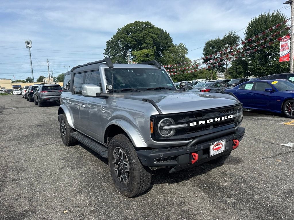 2024 Ford Bronco Outer Banks