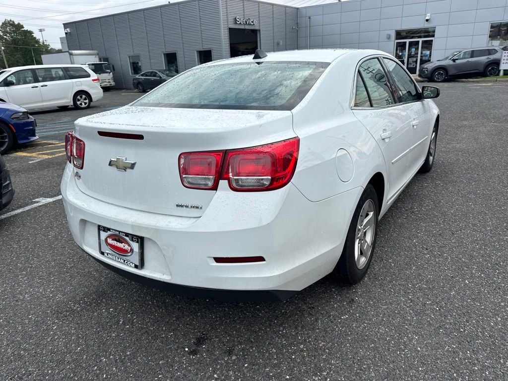 2013 Chevrolet Malibu LS 1LS