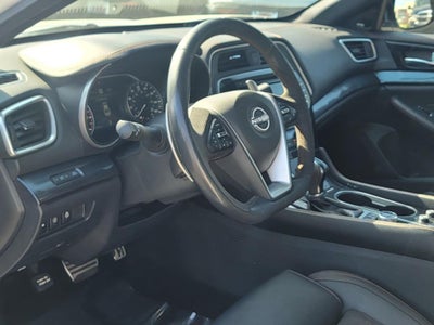 2023 Nissan Maxima SR