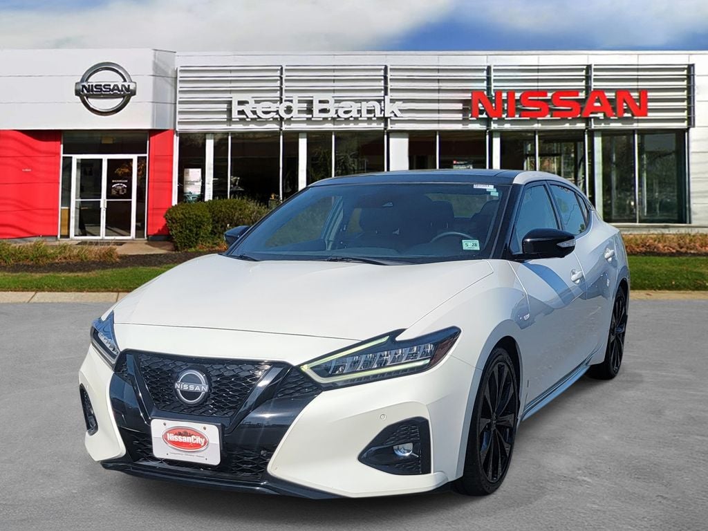 2023 Nissan Maxima SR