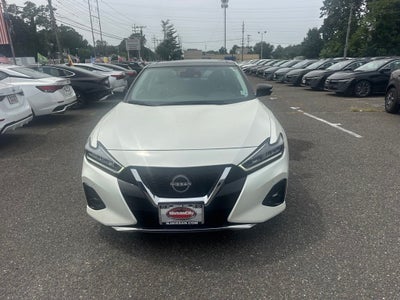 2023 Nissan Maxima Platinum
