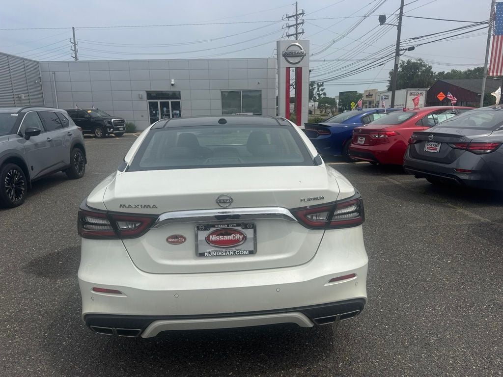 2023 Nissan Maxima Platinum
