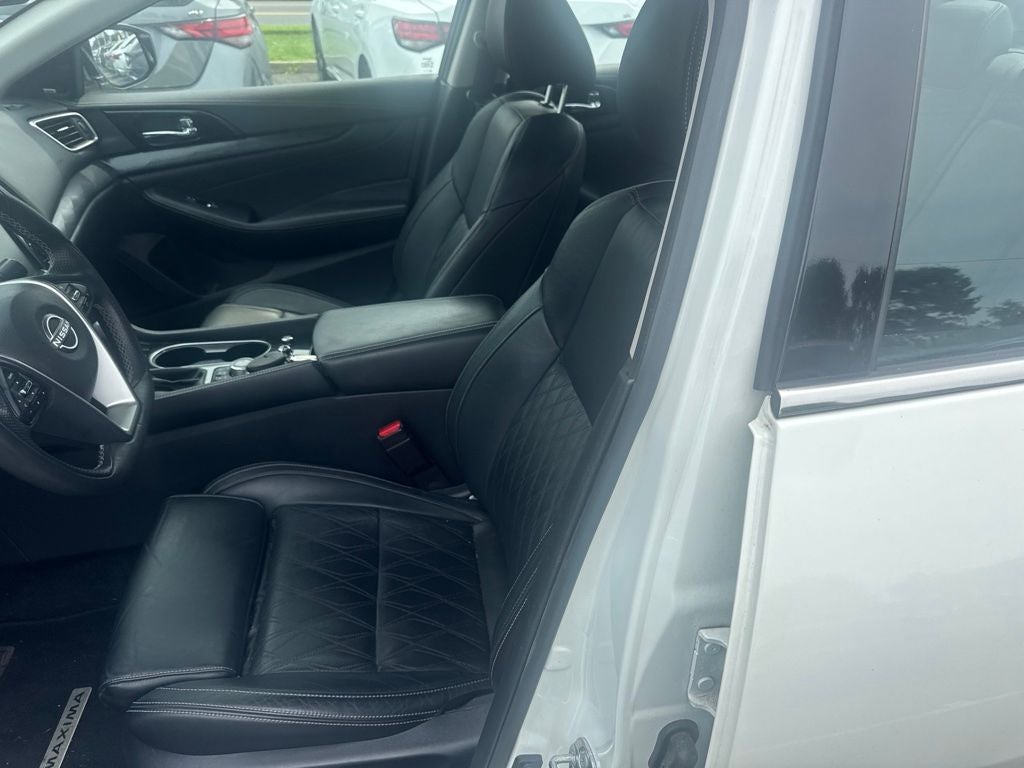 2023 Nissan Maxima Platinum