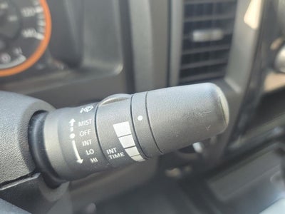 2014 Nissan Titan Base