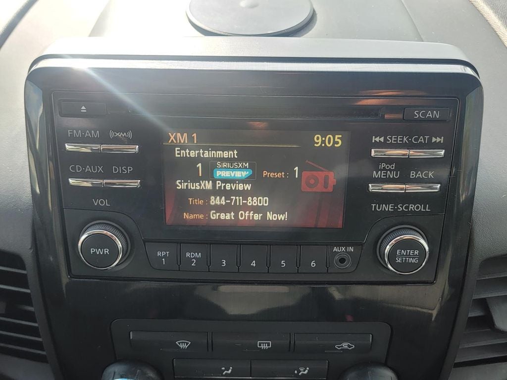 2014 Nissan Titan Base