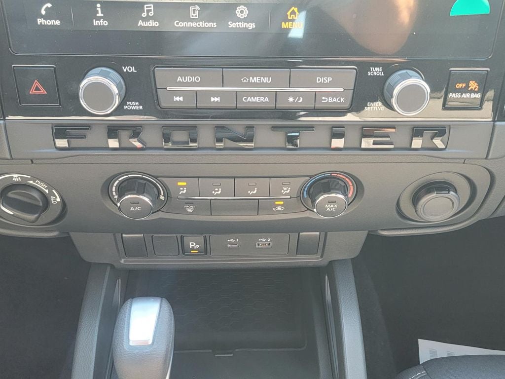 2026 Nissan Frontier SV