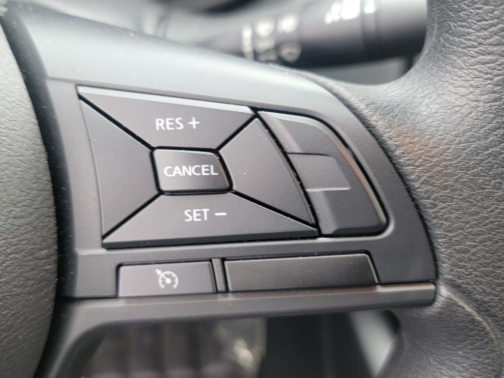 2023 Nissan Versa 1.6 SV