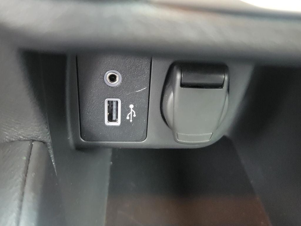 2023 Nissan Versa 1.6 SV