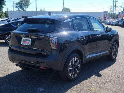 2025 Nissan Kicks SV