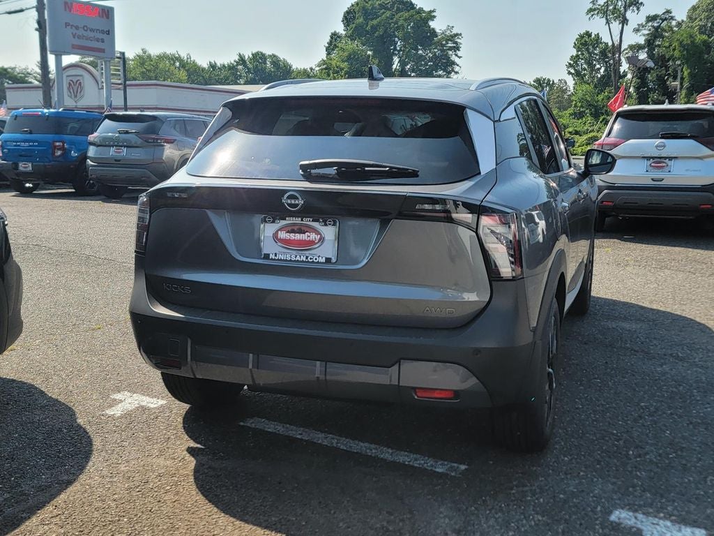 2026 Nissan Kicks SV