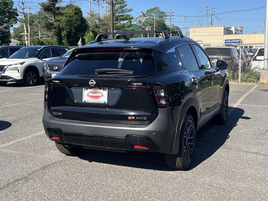2026 Nissan Kicks SR