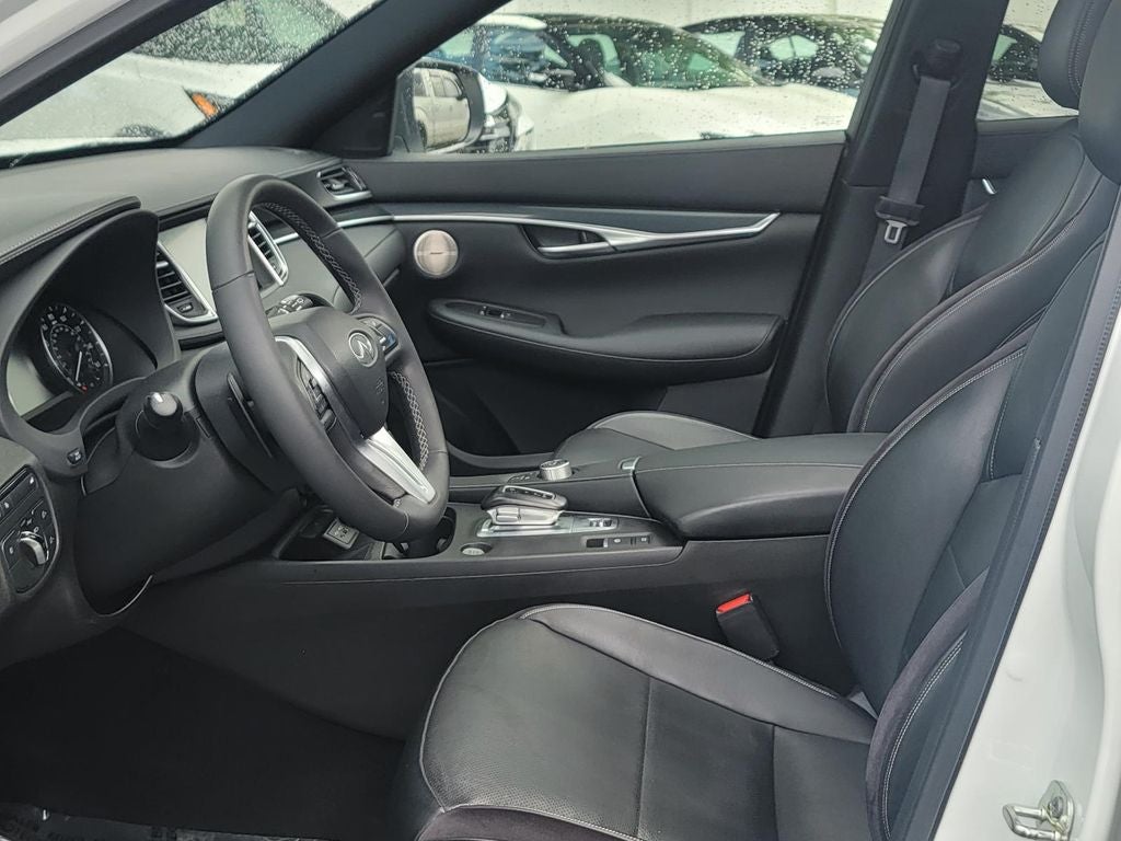 2023 INFINITI QX50 SPORT