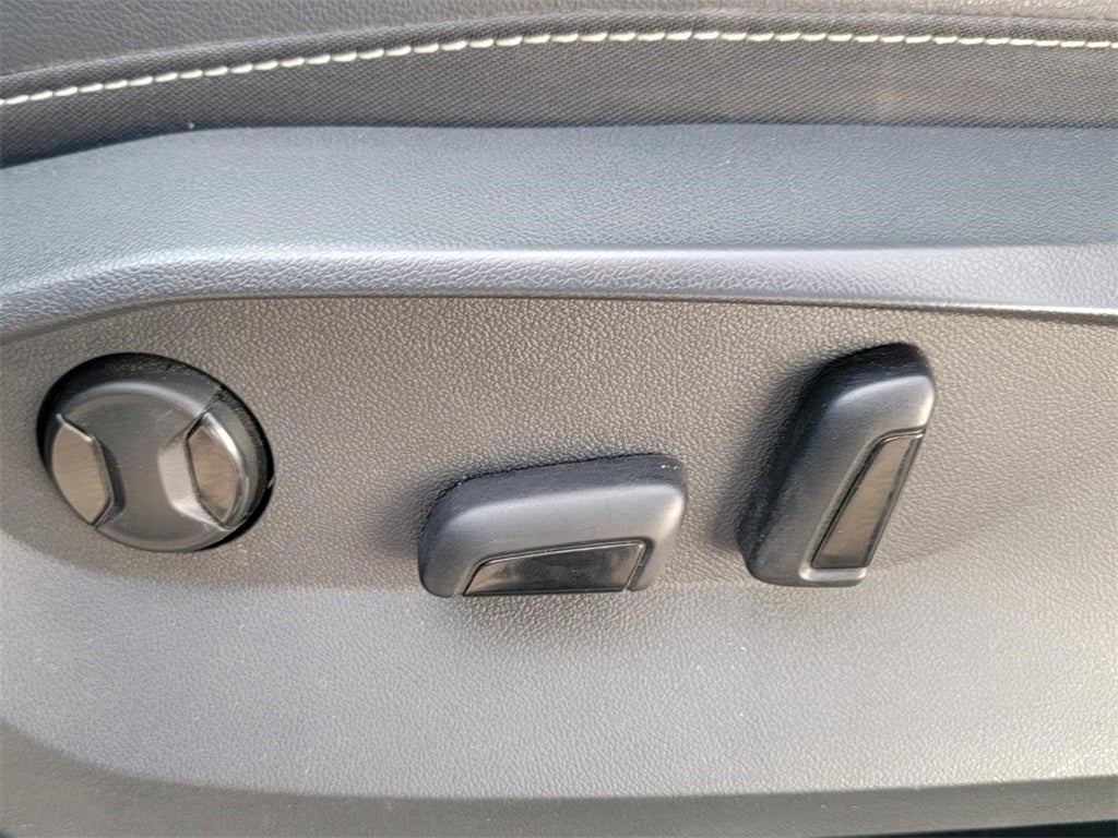 2022 Volkswagen Taos 1.5T SEL