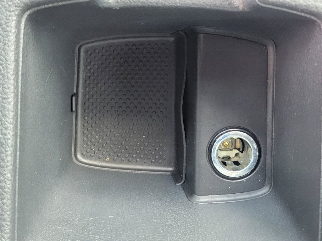 2016 Volkswagen Golf SportWagen S