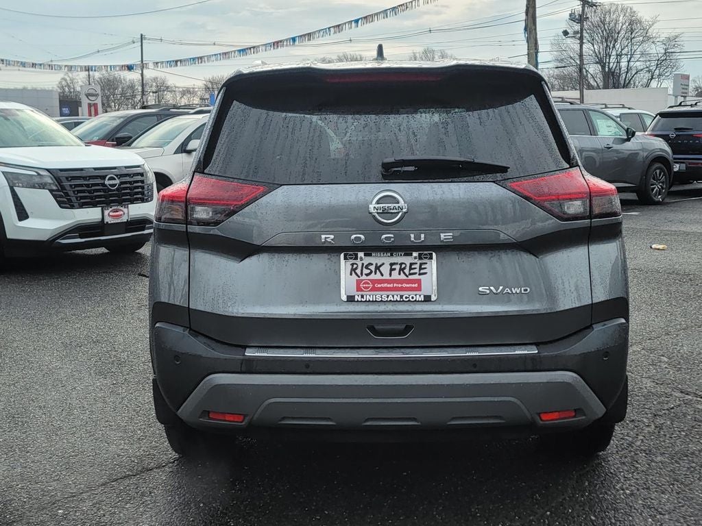 2021 Nissan Rogue SV