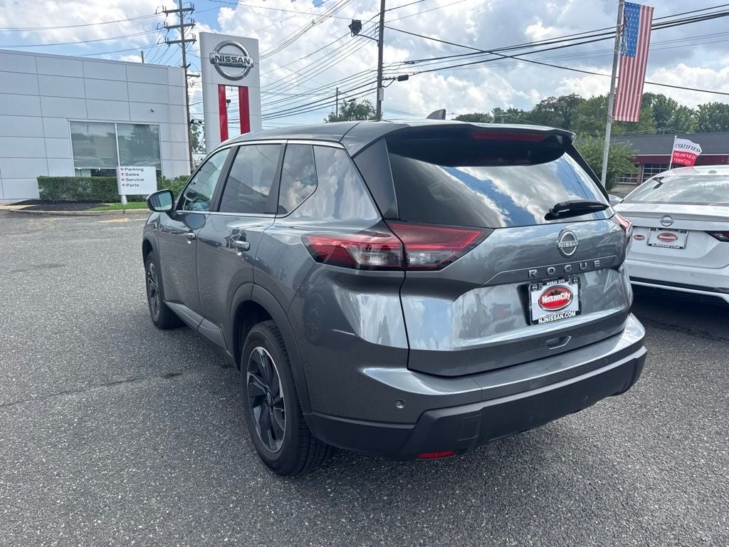 2025 Nissan Rogue SV