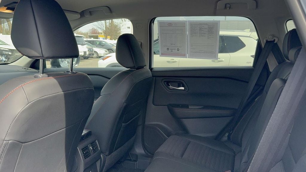 2025 Nissan Rogue Rock Creek