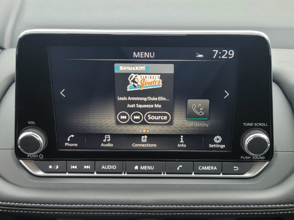 2027 Nissan Rogue SV