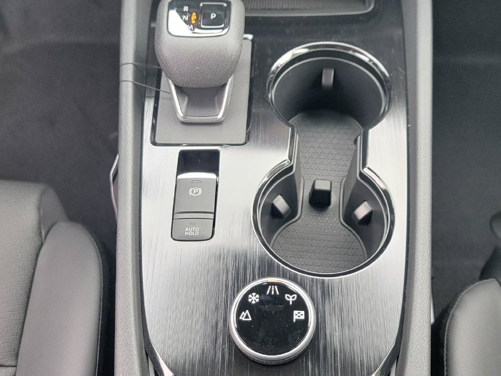 2027 Nissan Rogue SV