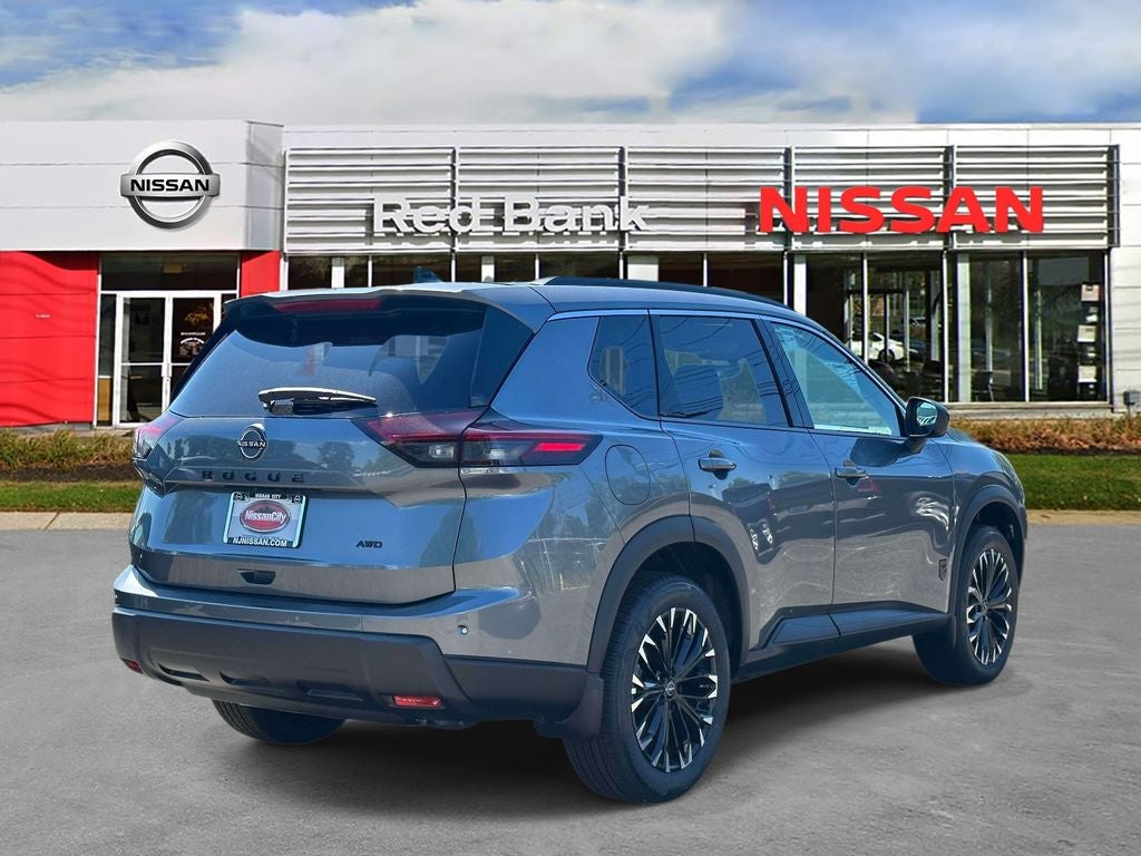 2026 Nissan Rogue Dark Armor