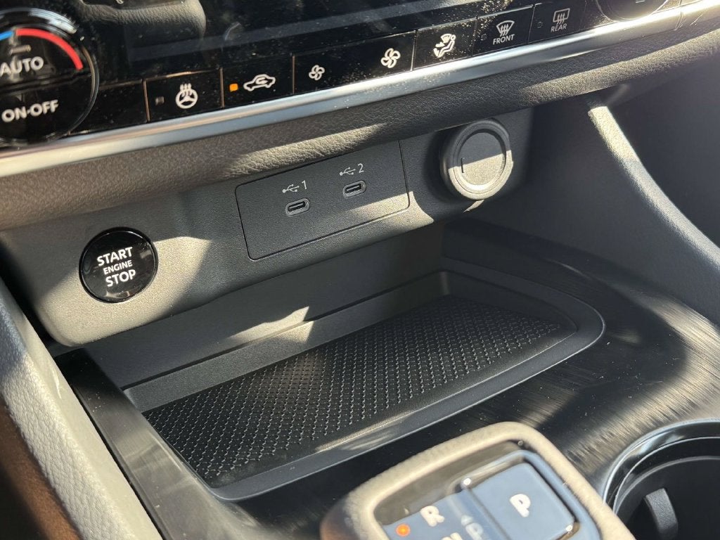 2027 Nissan Rogue SV
