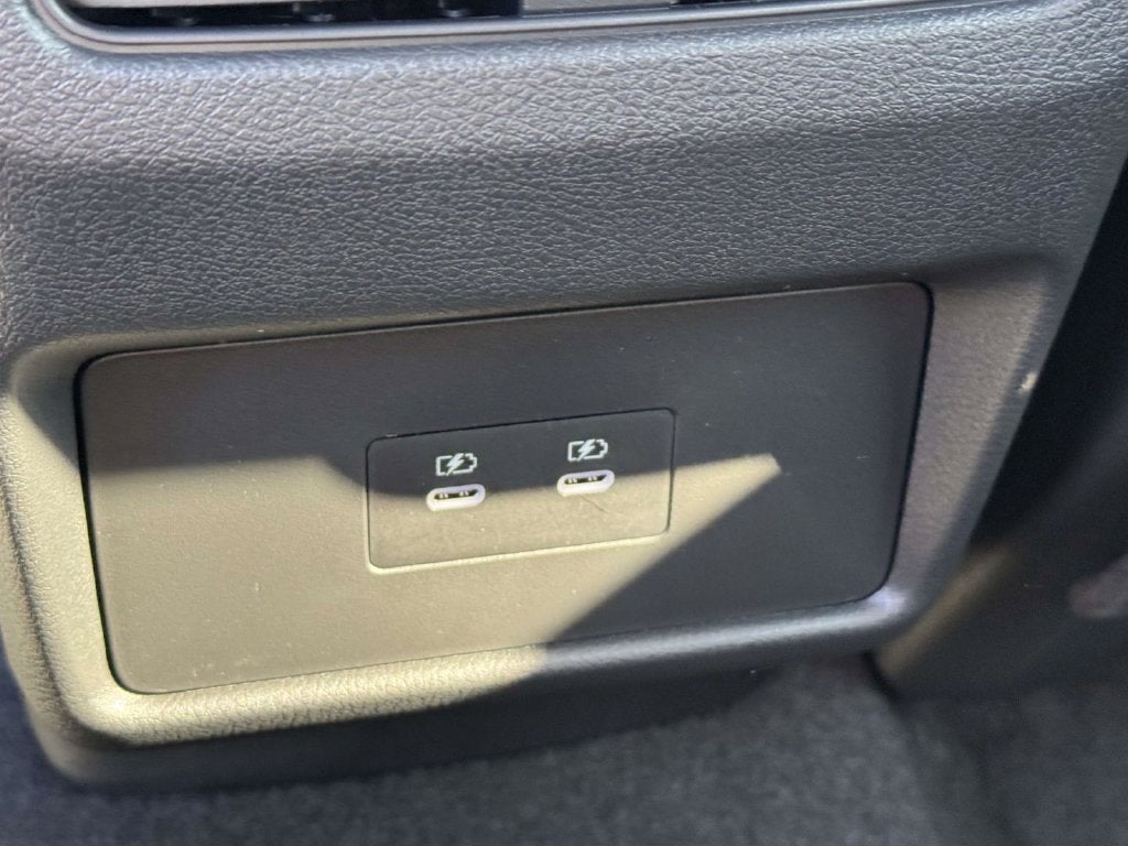 2027 Nissan Rogue SV