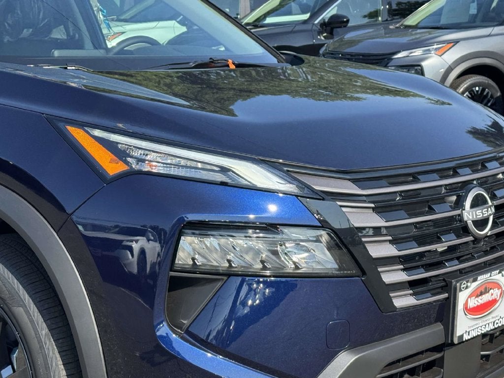 2027 Nissan Rogue SV