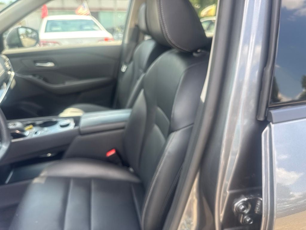 2024 Nissan Rogue SL