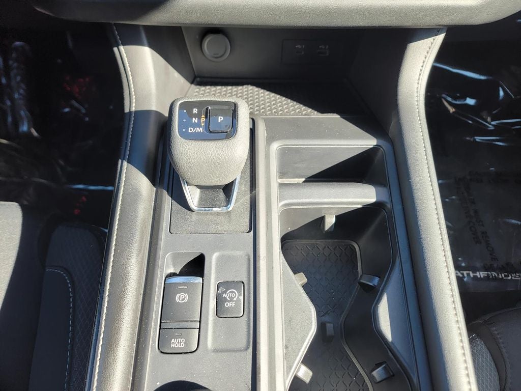 2024 Nissan Pathfinder S