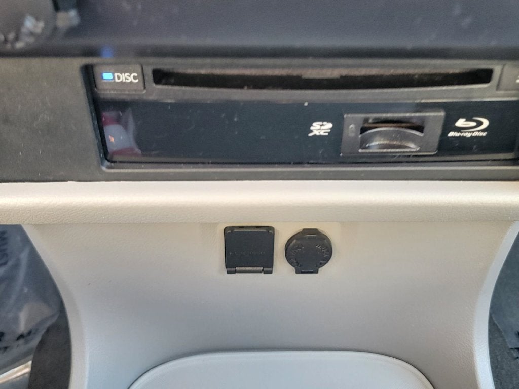 2018 Toyota Sienna XLE Premium 7 Passenger