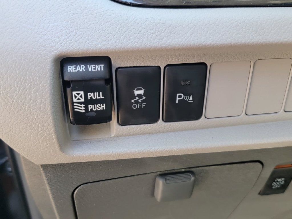 2018 Toyota Sienna XLE Premium 7 Passenger