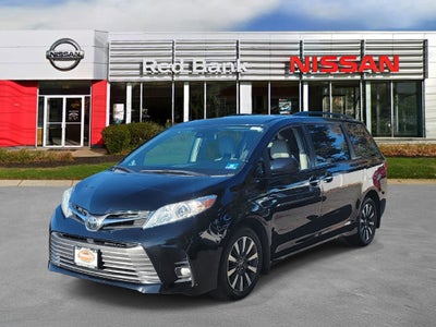 2018 Toyota Sienna XLE Premium 7 Passenger