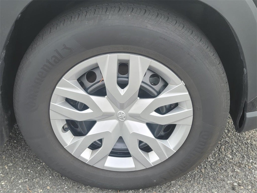 2024 Toyota Corolla Cross L