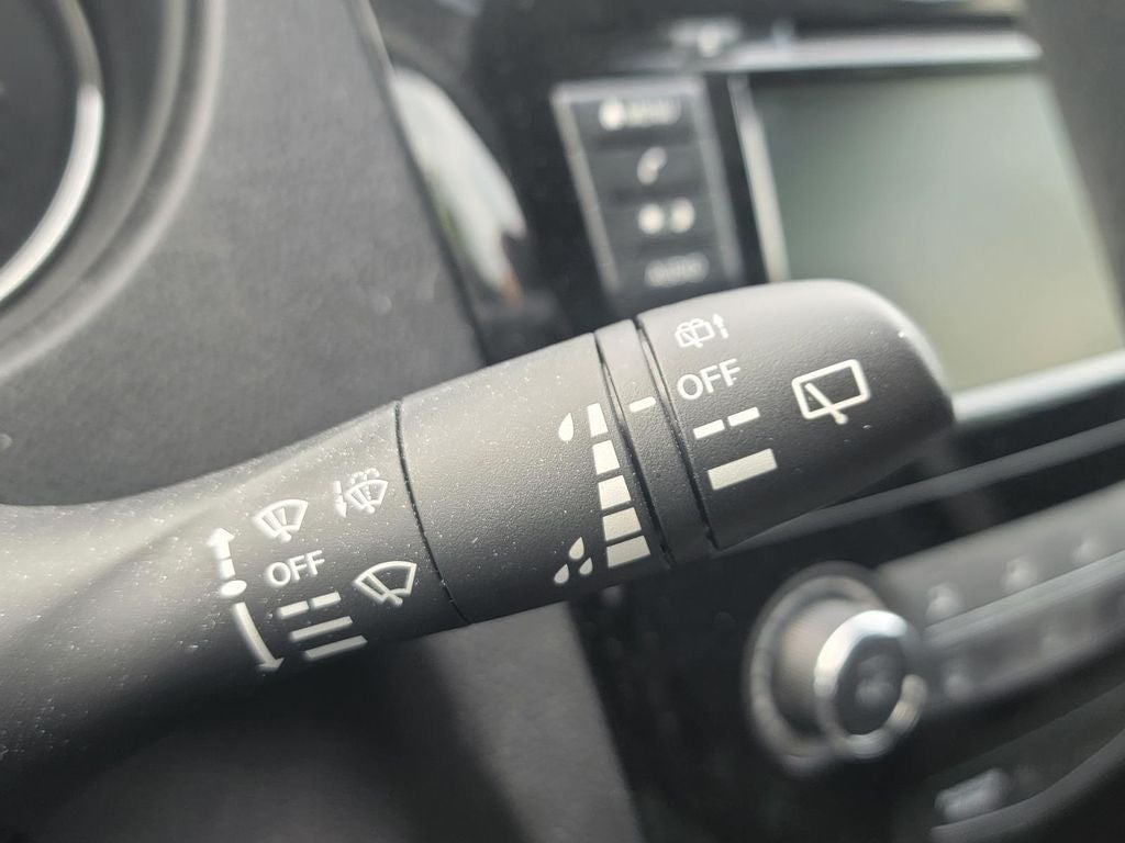 2022 Nissan Rogue Sport S