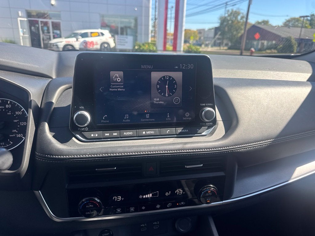 2025 Nissan Rogue SV