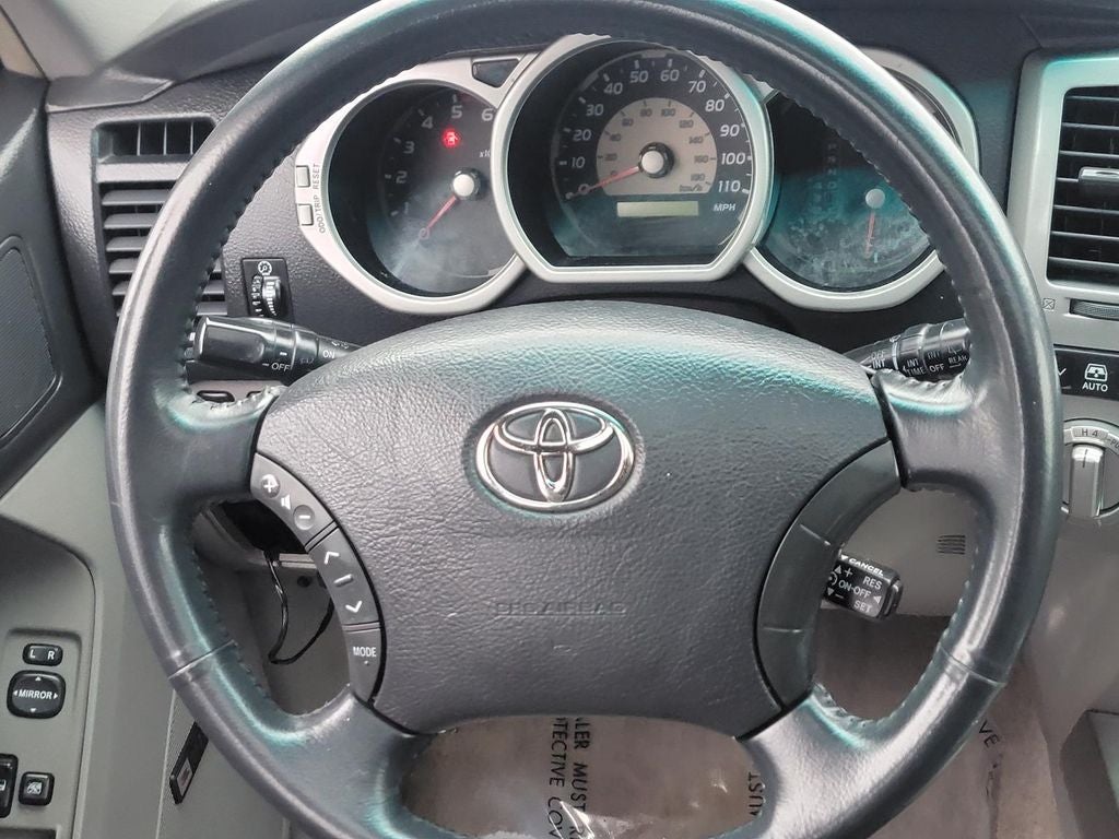 2004 Toyota 4Runner Base