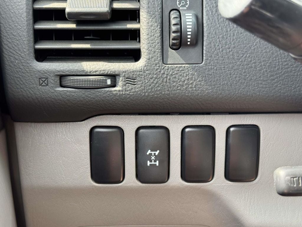 2004 Toyota 4Runner SR5