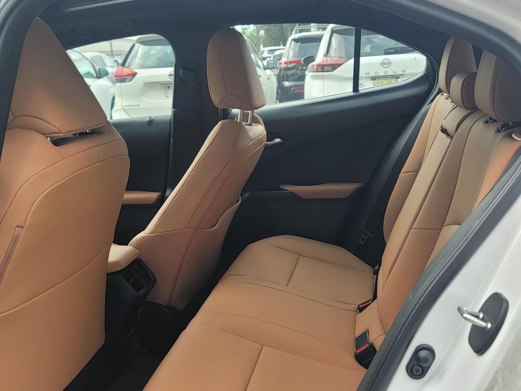 2024 Lexus UX 250h Premium