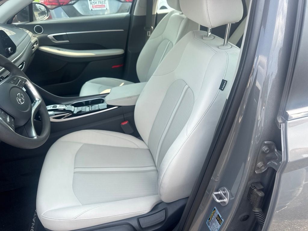 2023 Hyundai Sonata SE