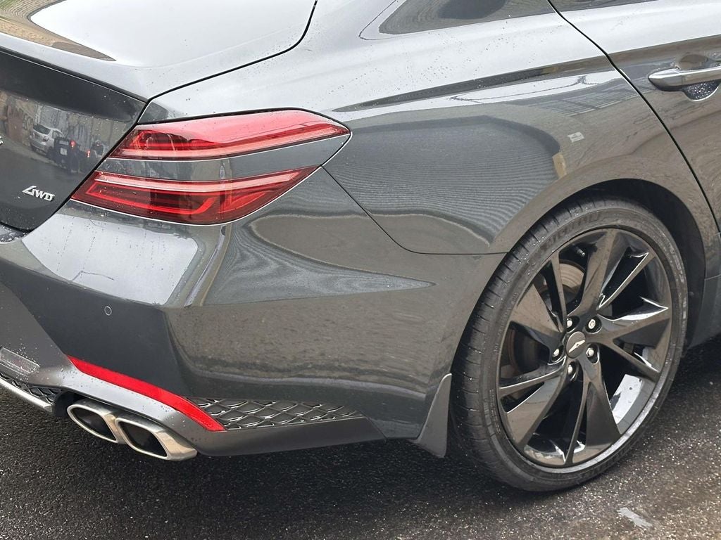 2023 Genesis G70 2.0T