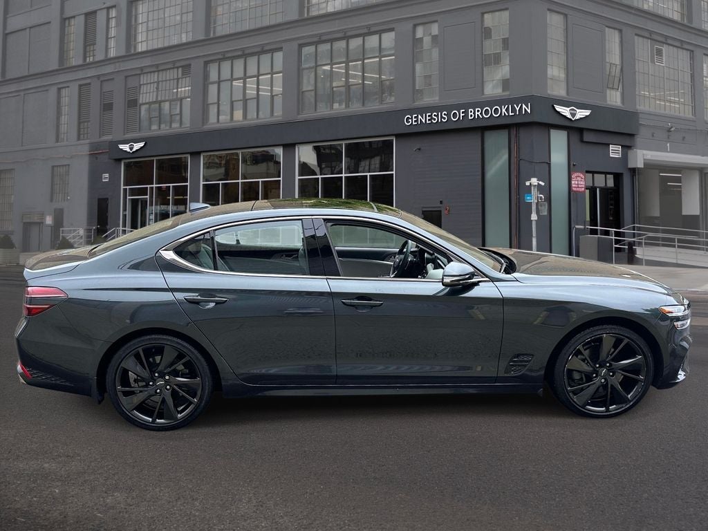 2023 Genesis G70 2.0T