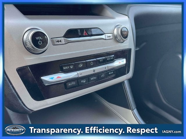 2022 Ford Explorer Base