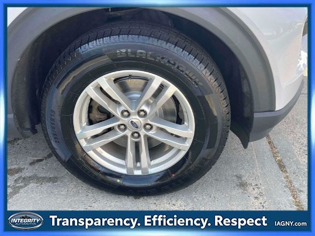 2022 Ford Explorer Base