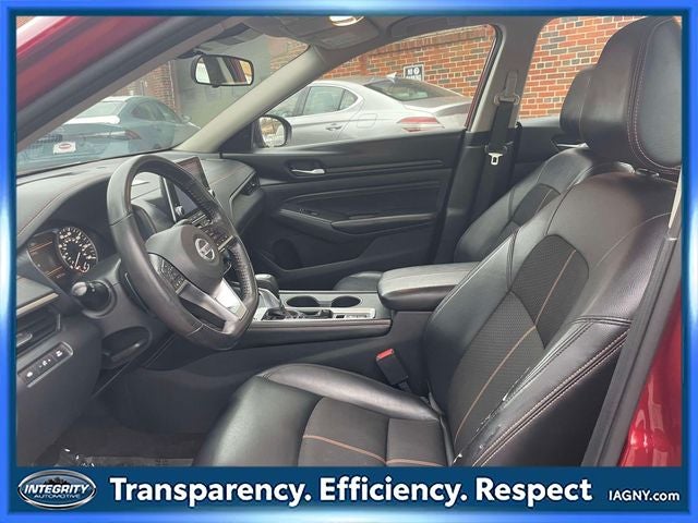 2022 Nissan Altima 2.5 SR