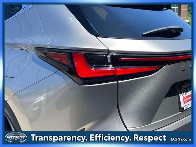 2022 Lexus NX 350h Premium