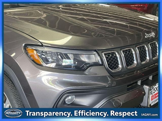 2023 Jeep Compass Latitude Lux