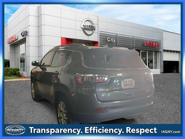 2023 Jeep Compass Latitude Lux