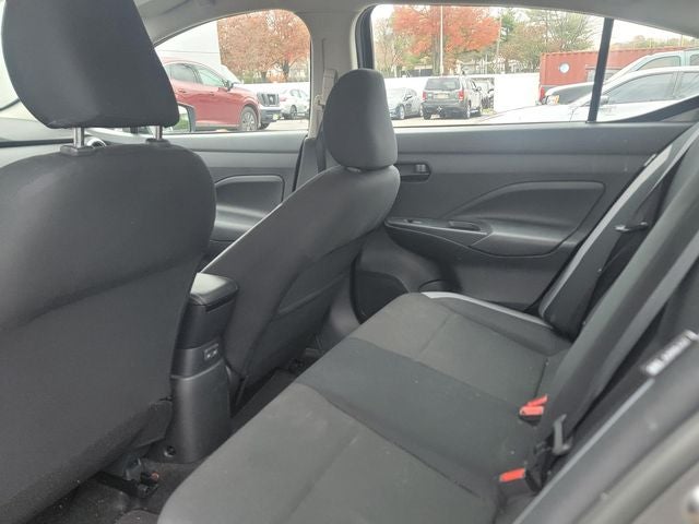 2023 Nissan Versa 1.6 SV