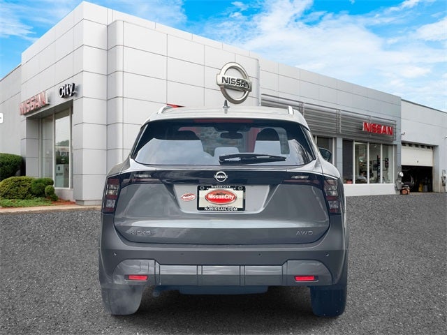 2025 Nissan Kicks SV