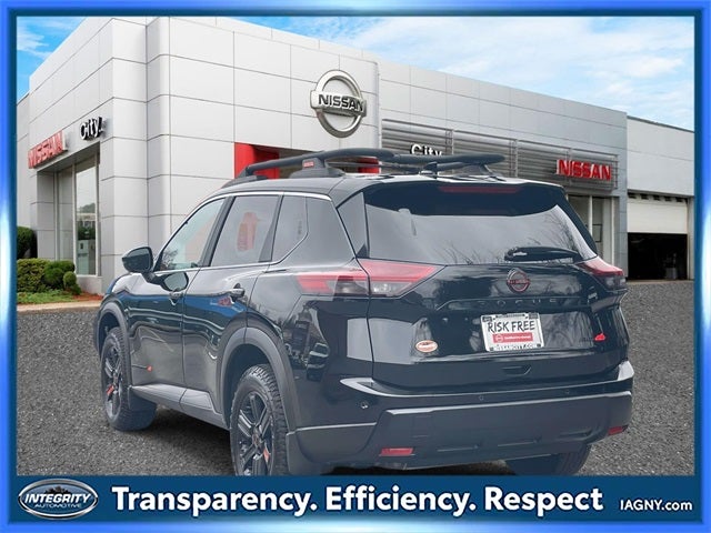 2025 Nissan Rogue Rock Creek